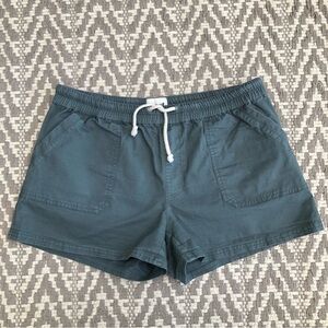 Pact woven twill drawstring short size large